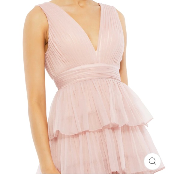 Mac Duggal Ruffle Tiered Sleeveless Gown - Picture 2 of 4